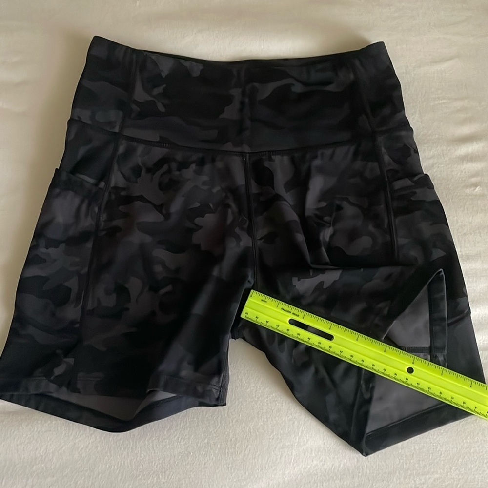 5” camo workout shorts with pockets